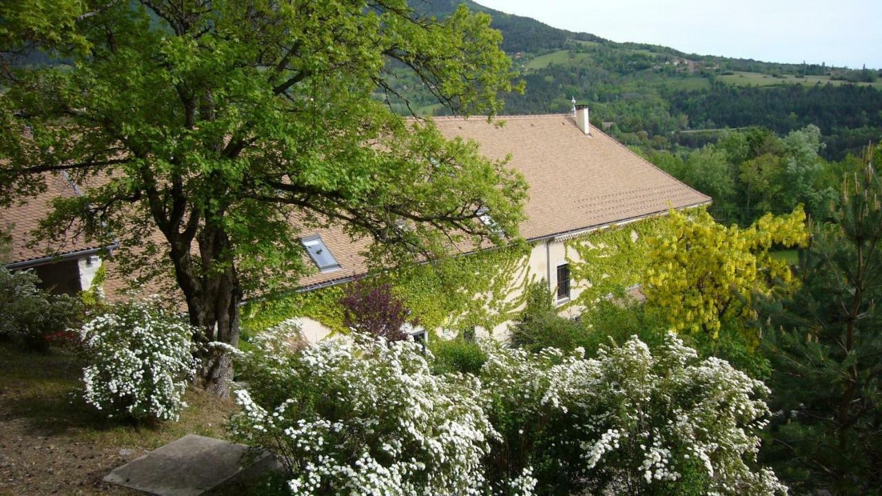 Auberge Du Goutarou Saint-Michel-les-Portes Exterior photo